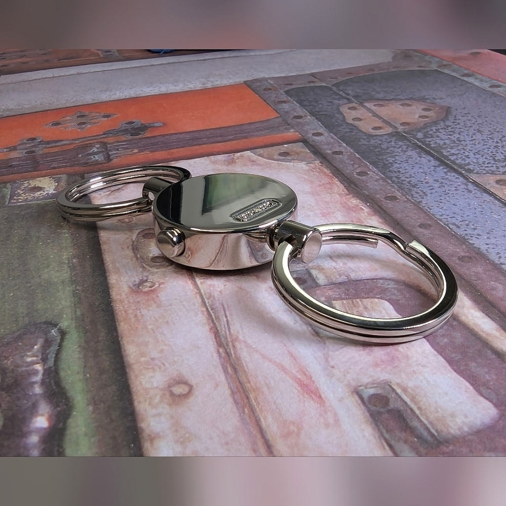 Coach Vintage Valet Keyring Dual Ring Detachable Key Fob Silver Tone New - Picture 5 of 7
